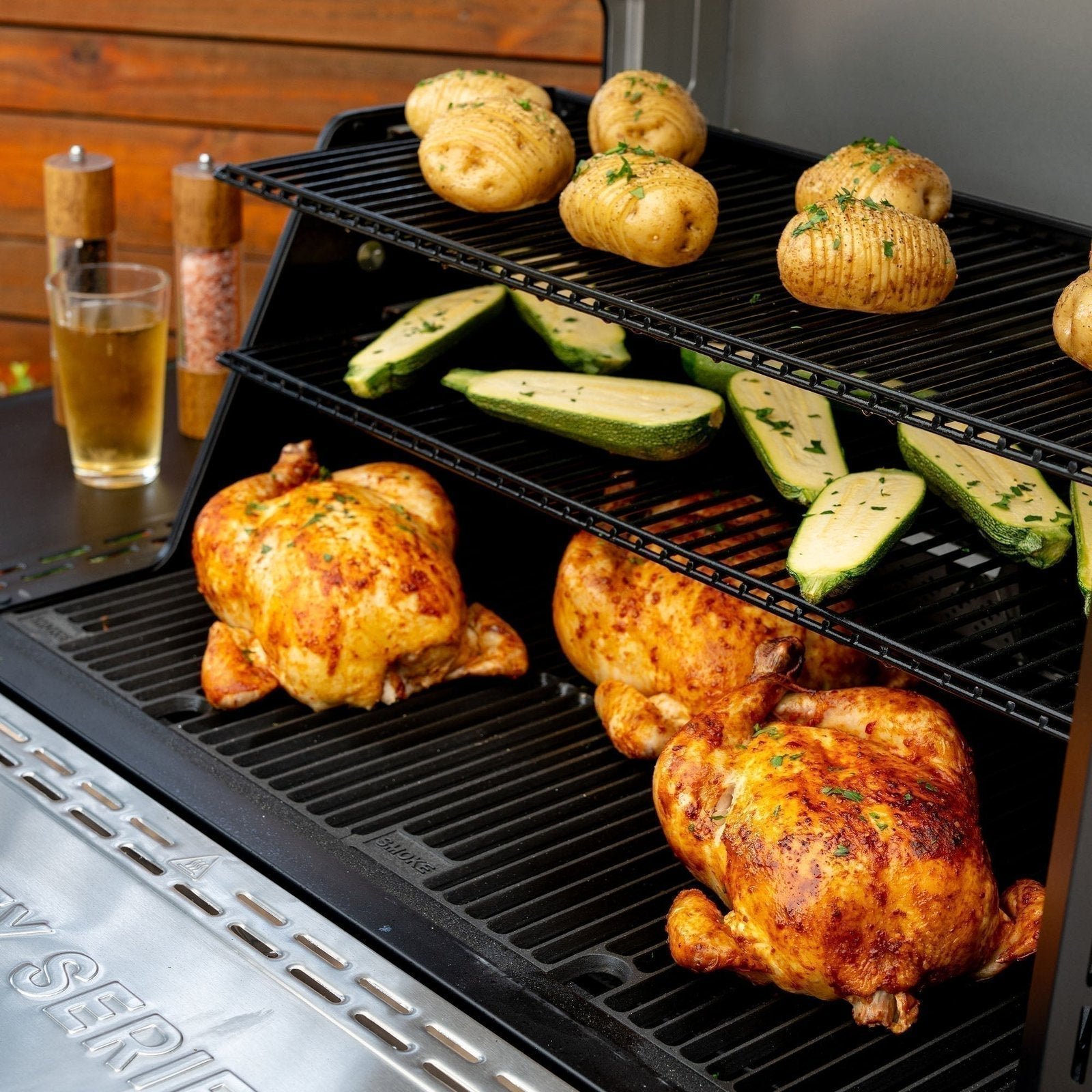 Masterbuilt Gravity Series 1150 Charcoal Grill & Smoker Starter Pack – Digital Gravity Fed BBQ - Image 8