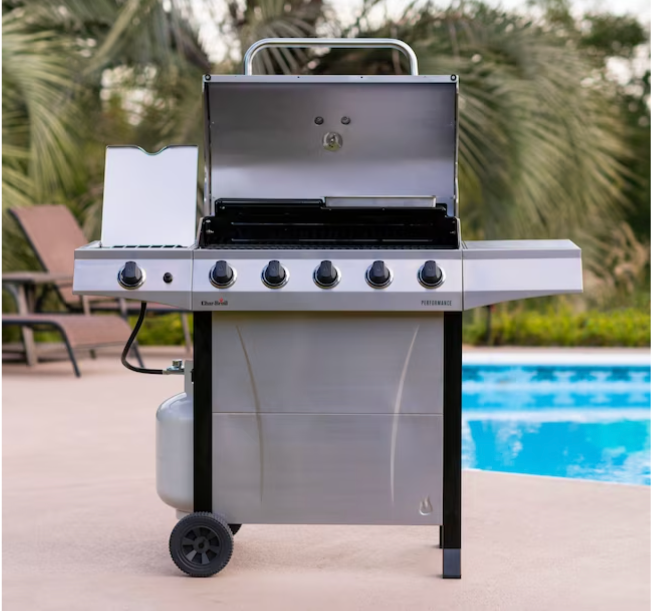 Char-Broil Performance Series 5-Burner Propane Gas Grill – Silver - Image 2