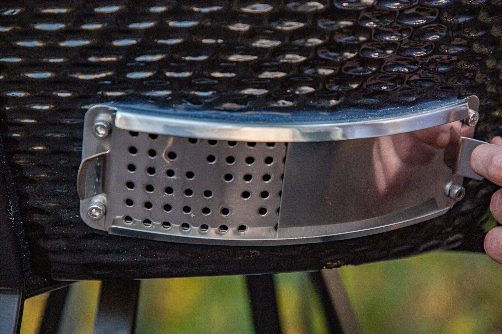 Pit Boss K24 Ceramic Kamado BBQ 60cm - Black with Cover - Image 15