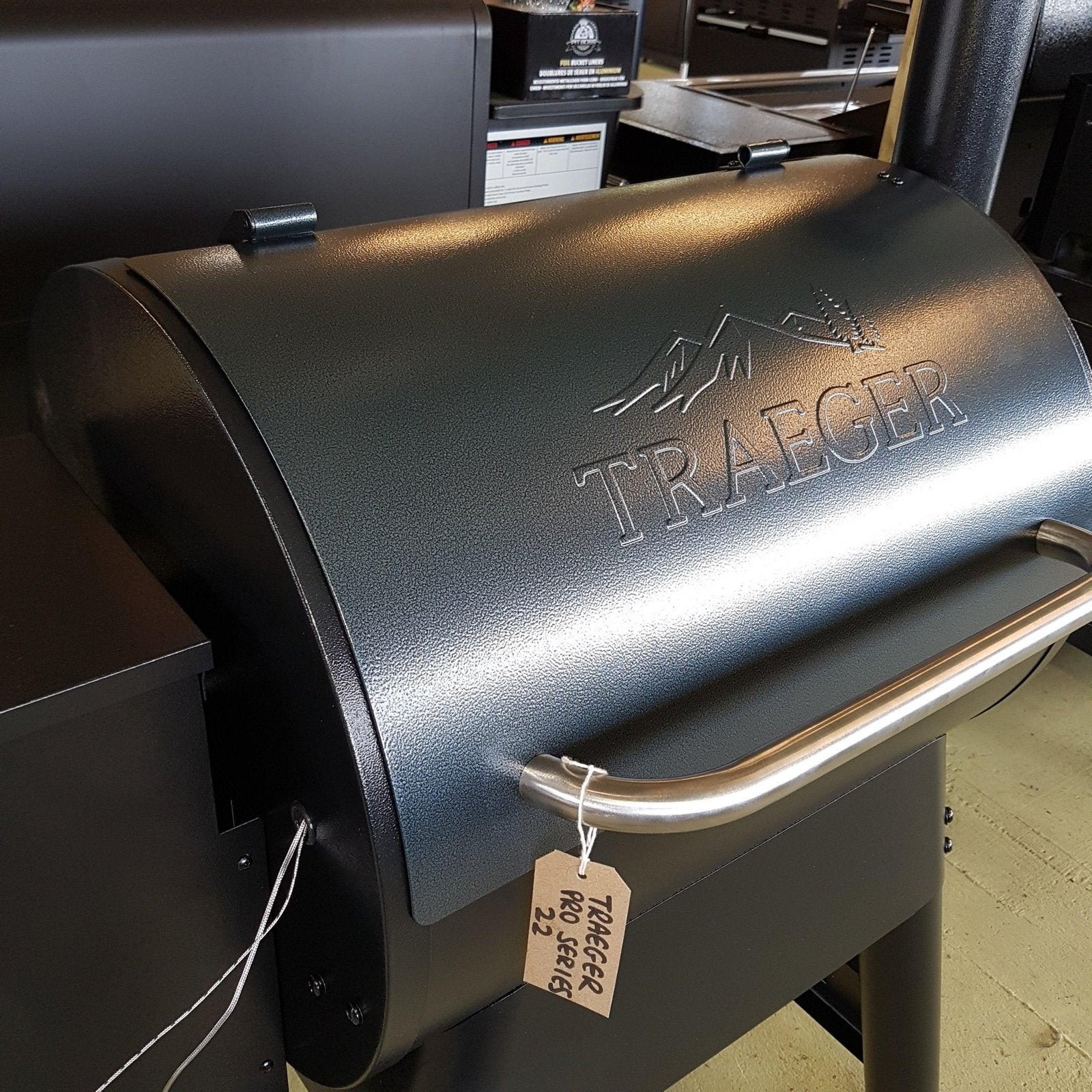 Traeger Pro Series 22 Wood Pellet Grill & Smoker – Blue - Image 3